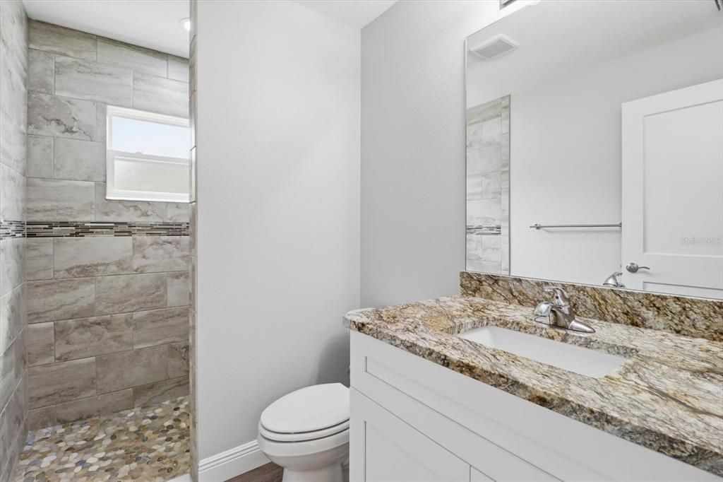 For Sale: $249,000 (3 beds, 2 baths, 1128 Square Feet)