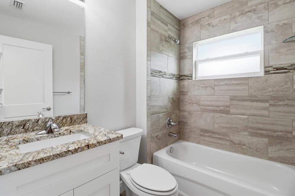 For Sale: $249,000 (3 beds, 2 baths, 1128 Square Feet)