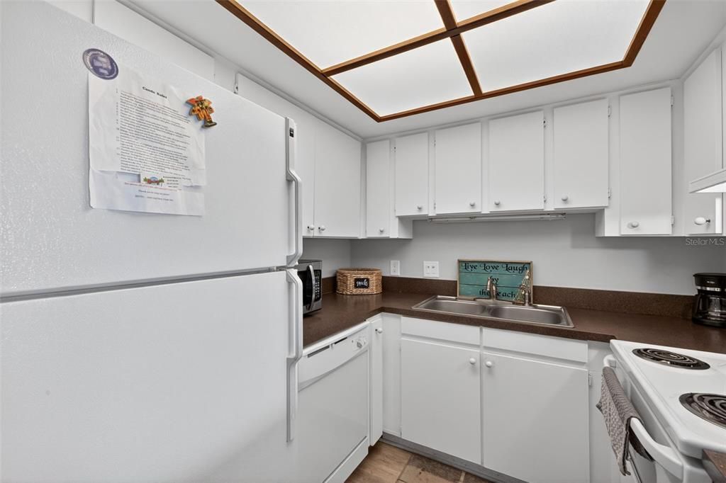 En Venta: $379,000 (1 camas, 1 baños, 725 Pies cuadrados)
