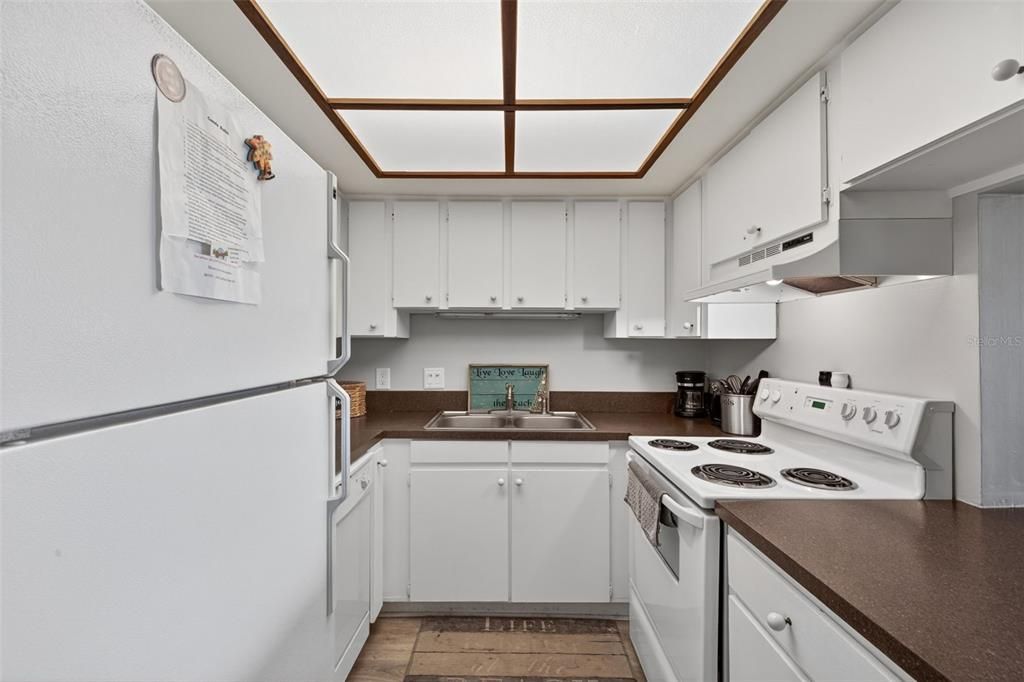 En Venta: $379,000 (1 camas, 1 baños, 725 Pies cuadrados)