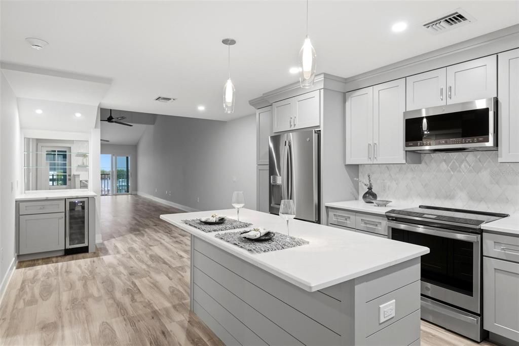 For Sale: $1,375,000 (3 beds, 3 baths, 1683 Square Feet)