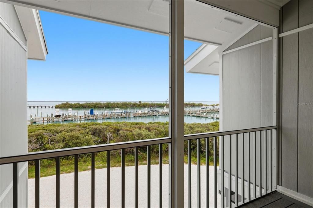 For Sale: $1,375,000 (3 beds, 3 baths, 1683 Square Feet)