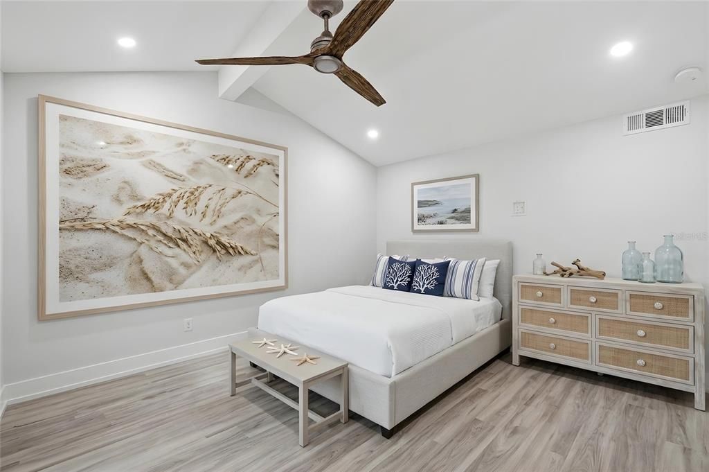 For Sale: $1,375,000 (3 beds, 3 baths, 1683 Square Feet)