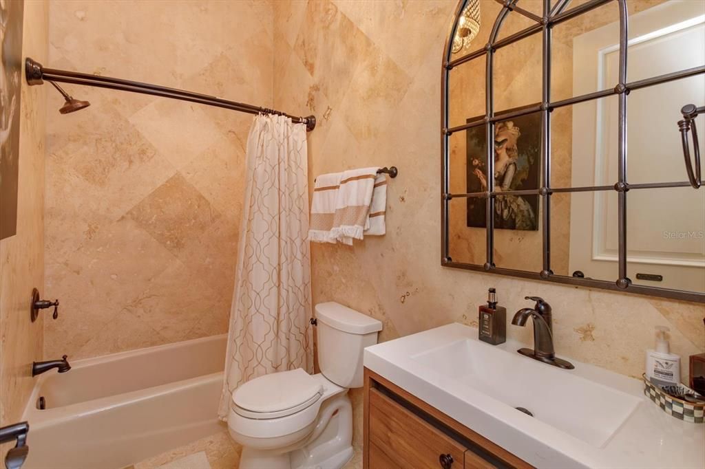 Active With Contract: $1,799,500 (5 beds, 5 baths, 5722 Square Feet)