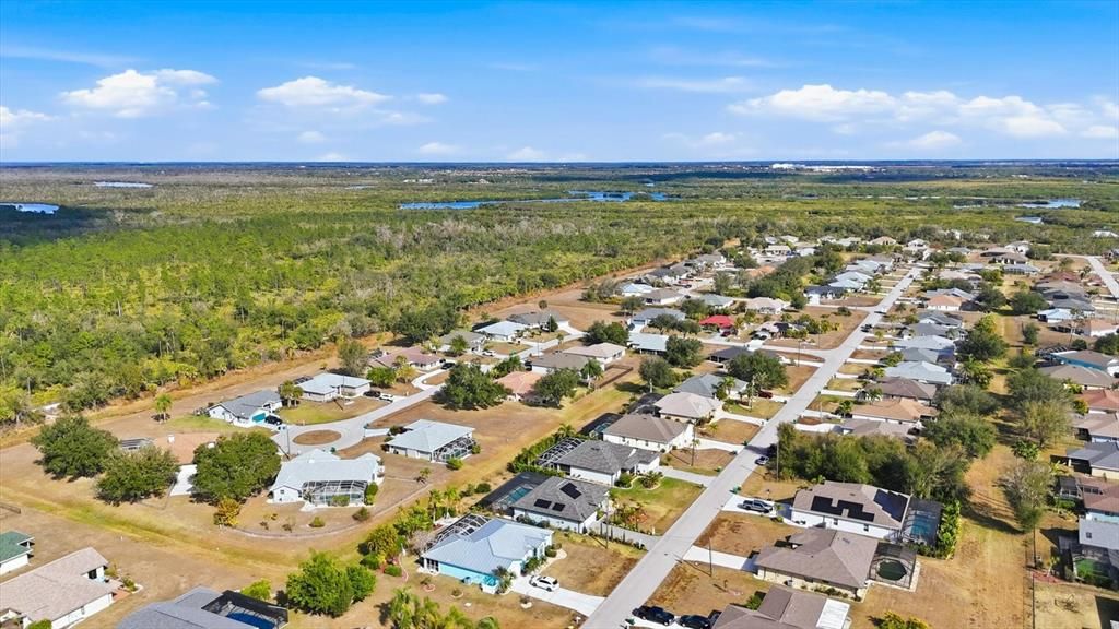 En Venta: $460,000 (4 camas, 2 baños, 1839 Pies cuadrados)