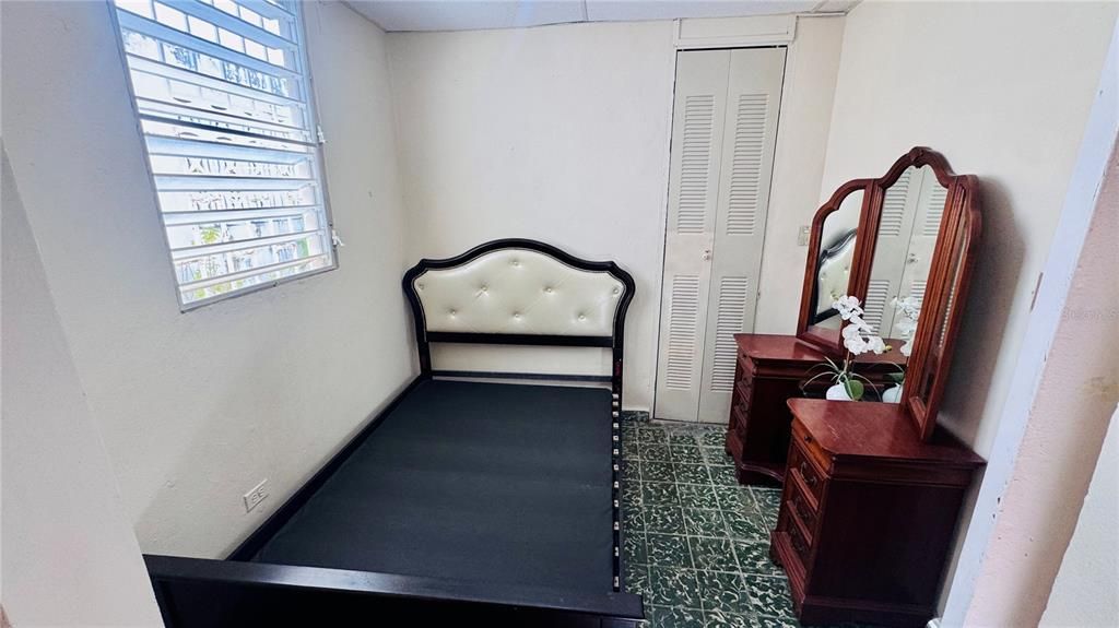 Activo con contrato: $199,000 (4 camas, 3 baños, 1140 Pies cuadrados)