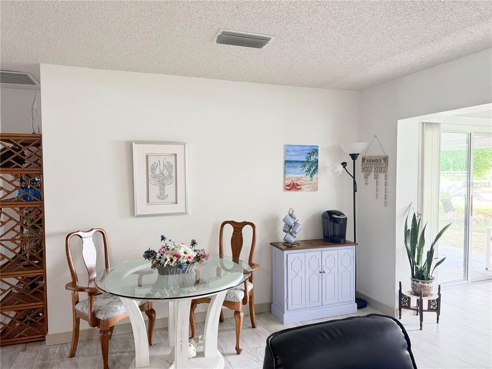 Active With Contract: $198,888 (2 beds, 2 baths, 1748 Square Feet)