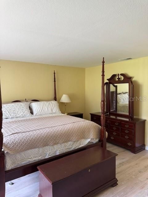 For Sale: $237,000 (3 beds, 3 baths, 1844 Square Feet)