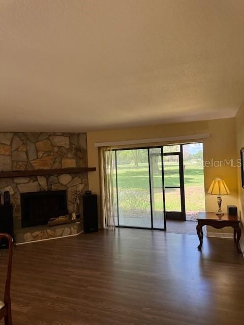For Sale: $237,000 (3 beds, 3 baths, 1844 Square Feet)