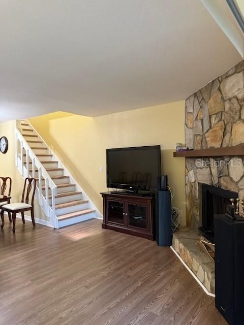 For Sale: $237,000 (3 beds, 3 baths, 1844 Square Feet)