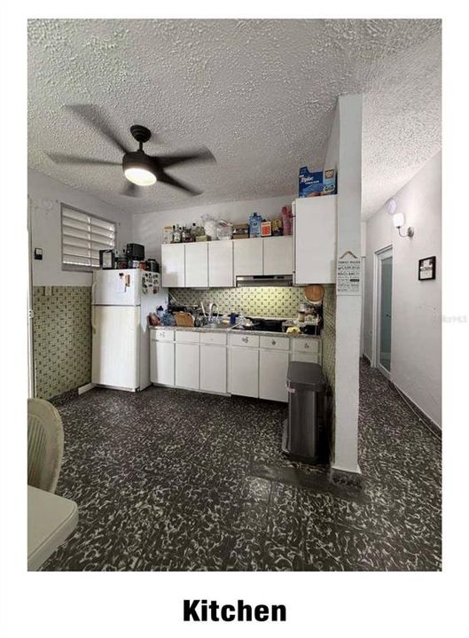 Active With Contract: $172,000 (3 beds, 1 baths, 798 Square Feet)