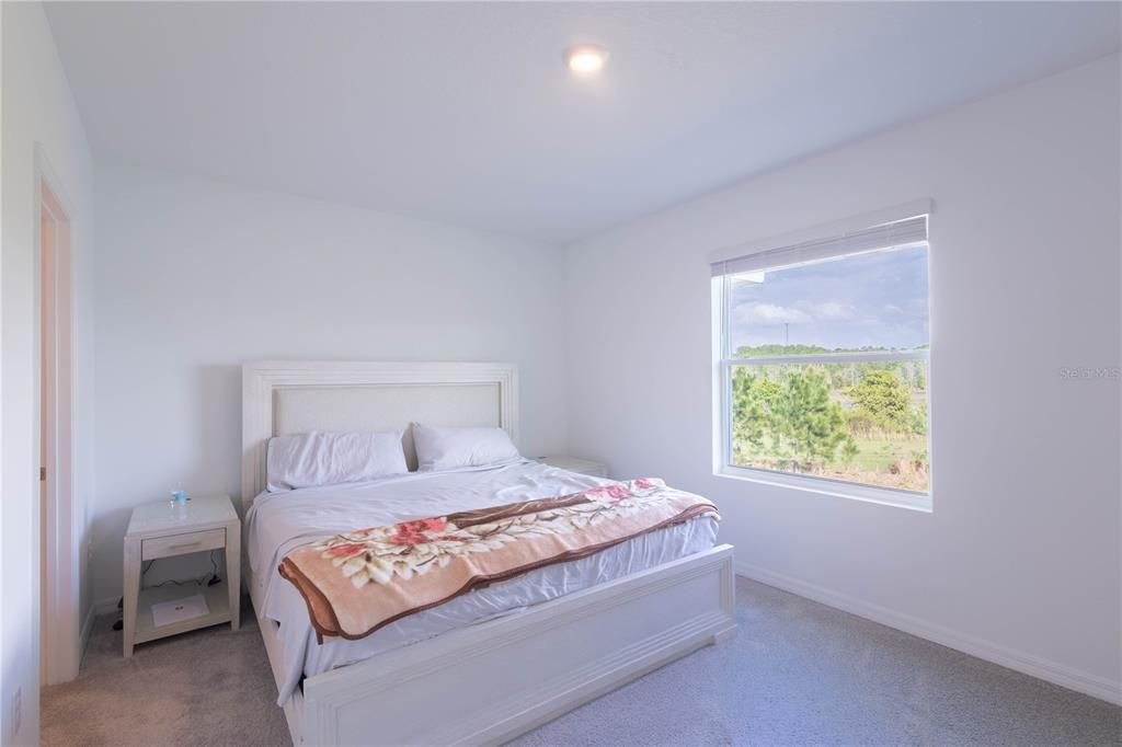 For Rent: $2,250 (3 beds, 2 baths, 1673 Square Feet)
