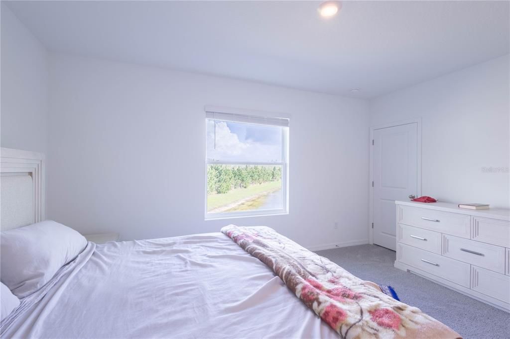 For Rent: $2,250 (3 beds, 2 baths, 1673 Square Feet)