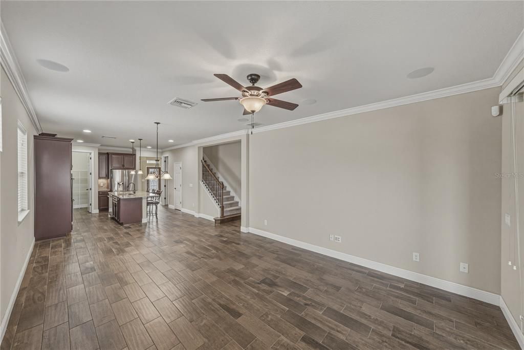 Active With Contract: $599,900 (4 beds, 3 baths, 2546 Square Feet)