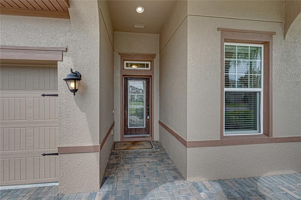 Active With Contract: $599,900 (4 beds, 3 baths, 2546 Square Feet)