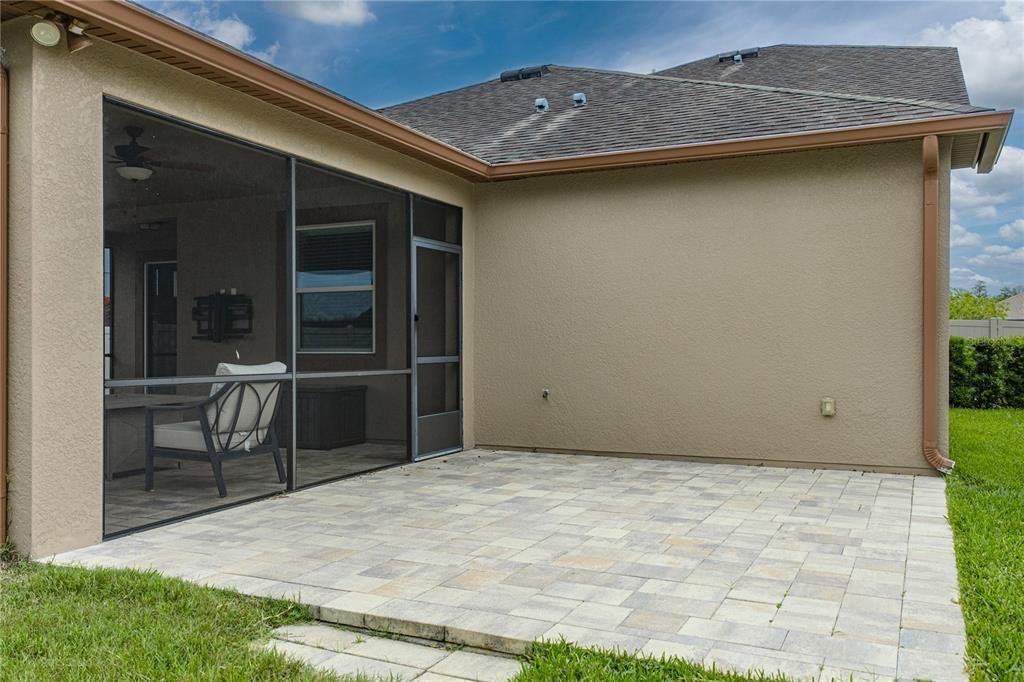 Active With Contract: $599,900 (4 beds, 3 baths, 2546 Square Feet)