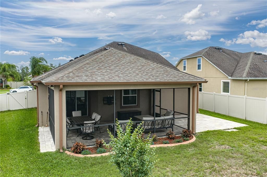 Active With Contract: $599,900 (4 beds, 3 baths, 2546 Square Feet)