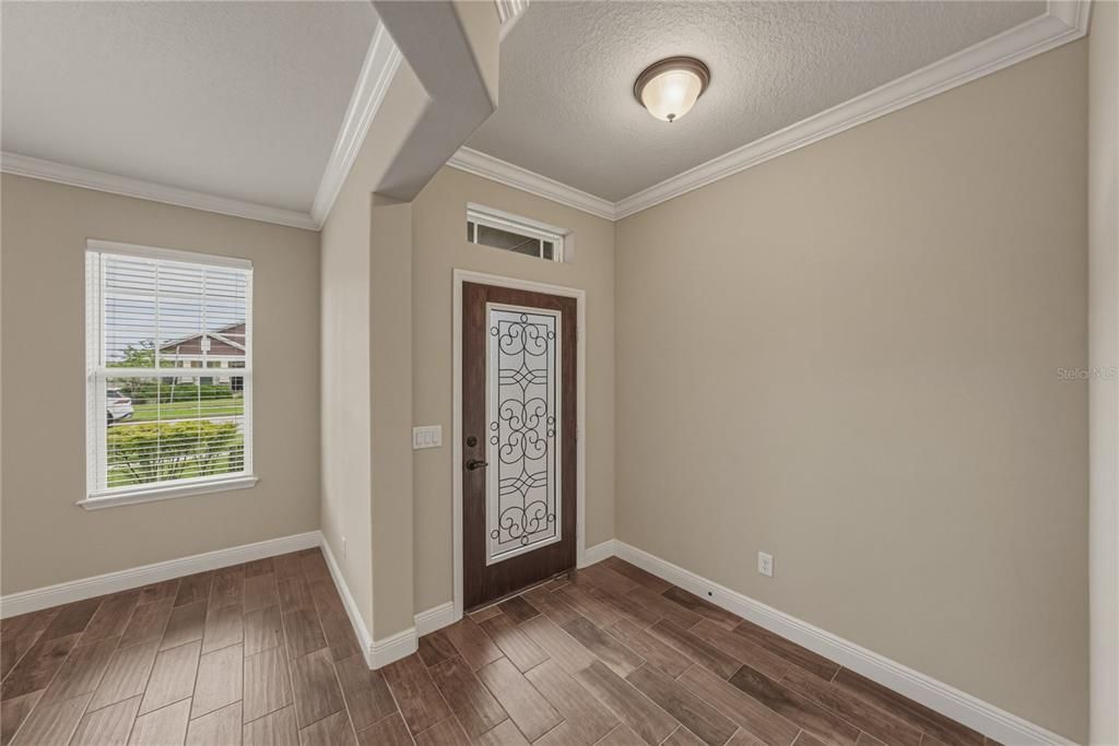 Active With Contract: $599,900 (4 beds, 3 baths, 2546 Square Feet)