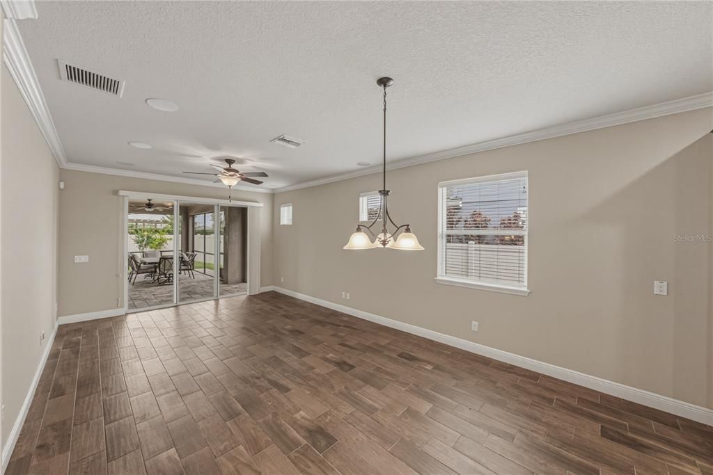 Active With Contract: $599,900 (4 beds, 3 baths, 2546 Square Feet)