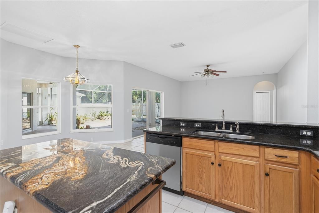 For Sale: $494,900 (4 beds, 3 baths, 2205 Square Feet)