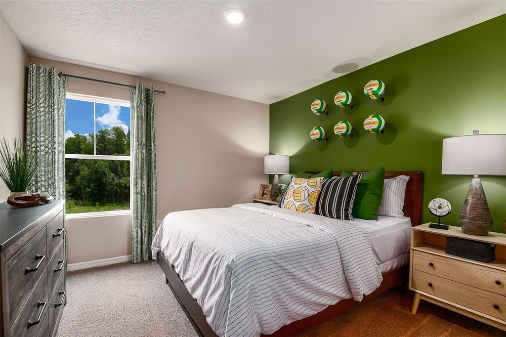 Activo con contrato: $434,990 (5 camas, 3 baños, 2470 Pies cuadrados)