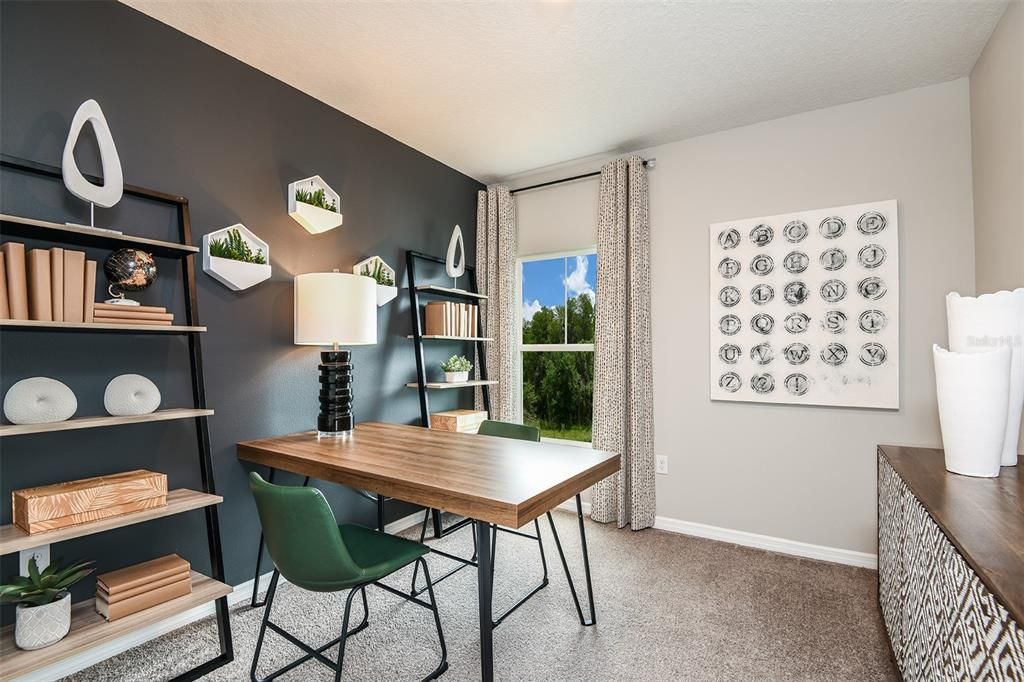 Activo con contrato: $434,990 (5 camas, 3 baños, 2470 Pies cuadrados)