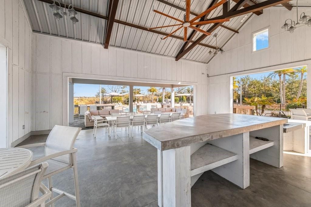 For Sale: $1,595,000 (4 beds, 3 baths, 2498 Square Feet)
