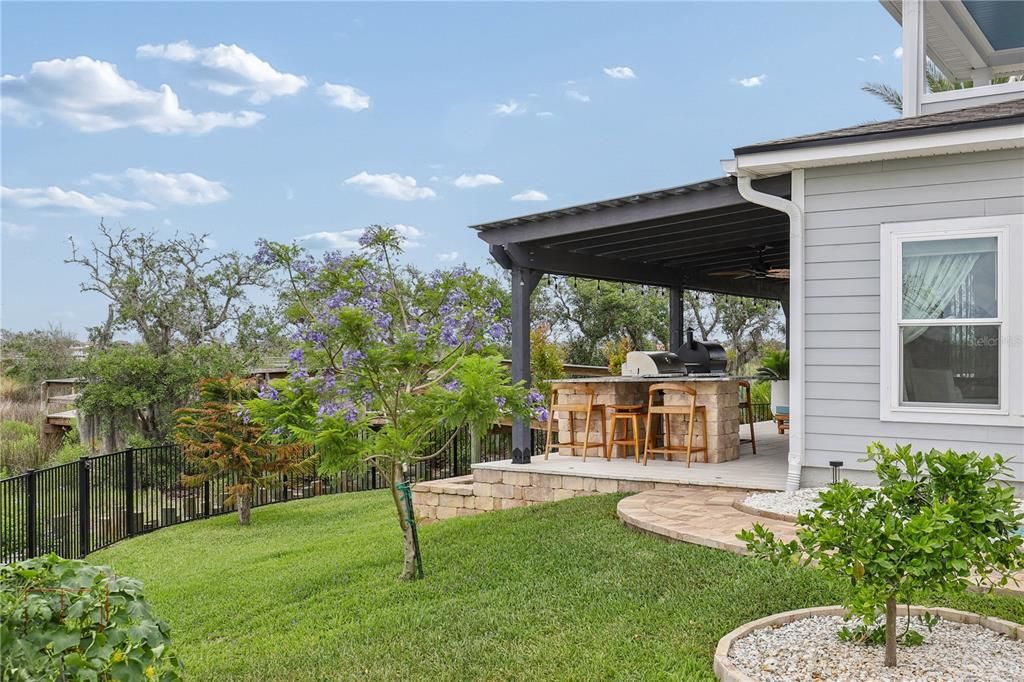 For Sale: $1,595,000 (4 beds, 3 baths, 2498 Square Feet)