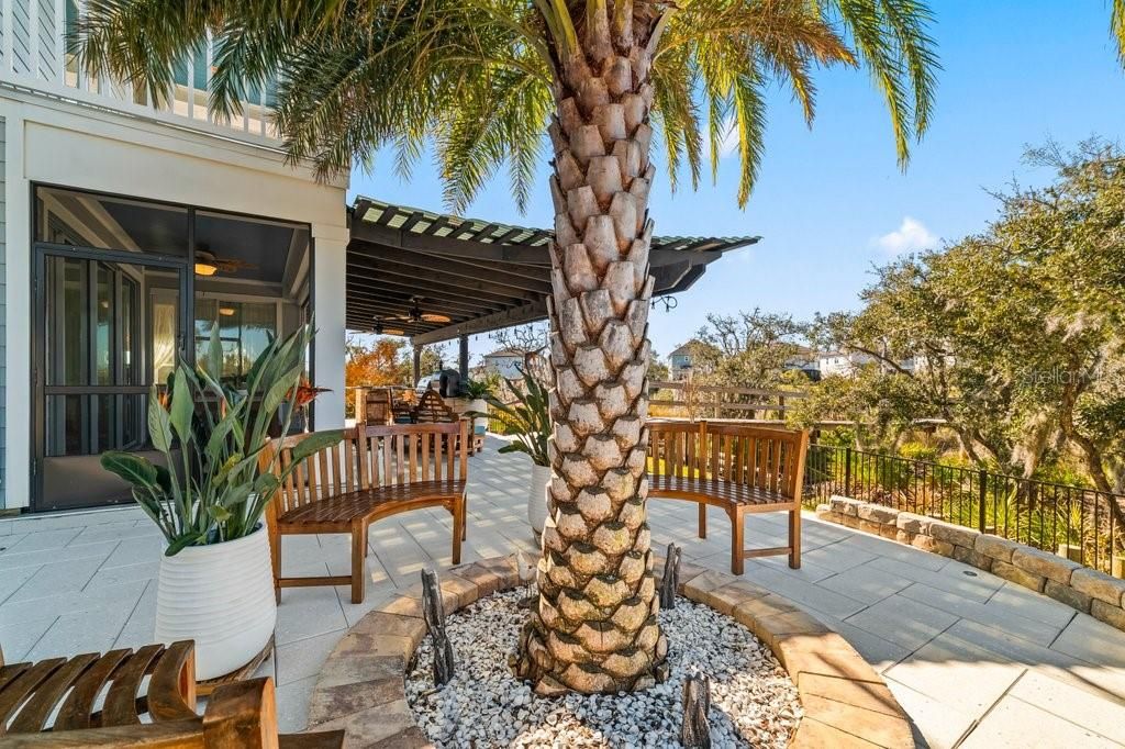 For Sale: $1,595,000 (4 beds, 3 baths, 2498 Square Feet)
