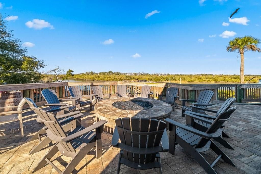 For Sale: $1,595,000 (4 beds, 3 baths, 2498 Square Feet)