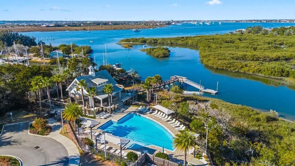 For Sale: $1,595,000 (4 beds, 3 baths, 2498 Square Feet)