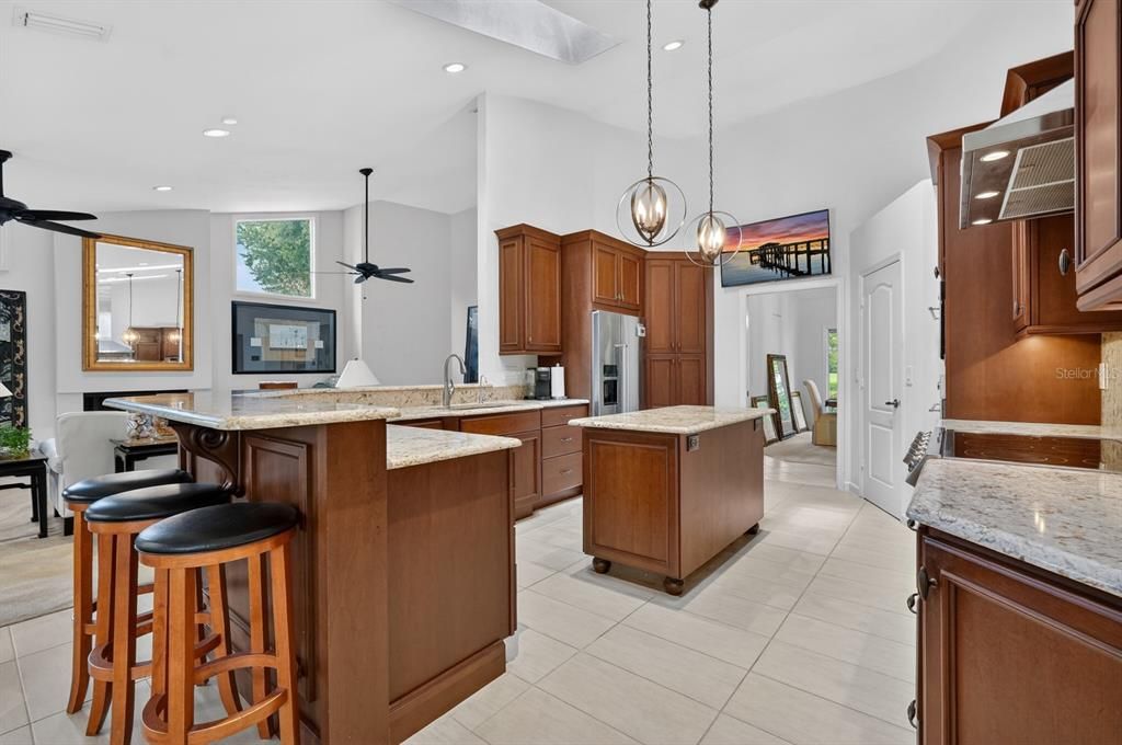 For Sale: $786,000 (3 beds, 3 baths, 3259 Square Feet)