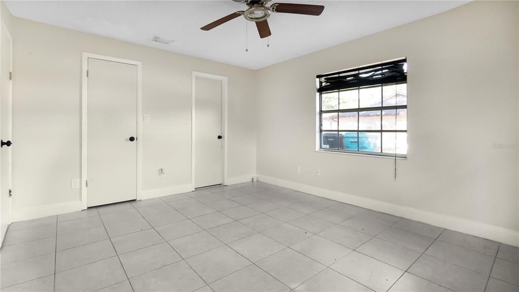 For Sale: $160,000 (2 beds, 2 baths, 864 Square Feet)