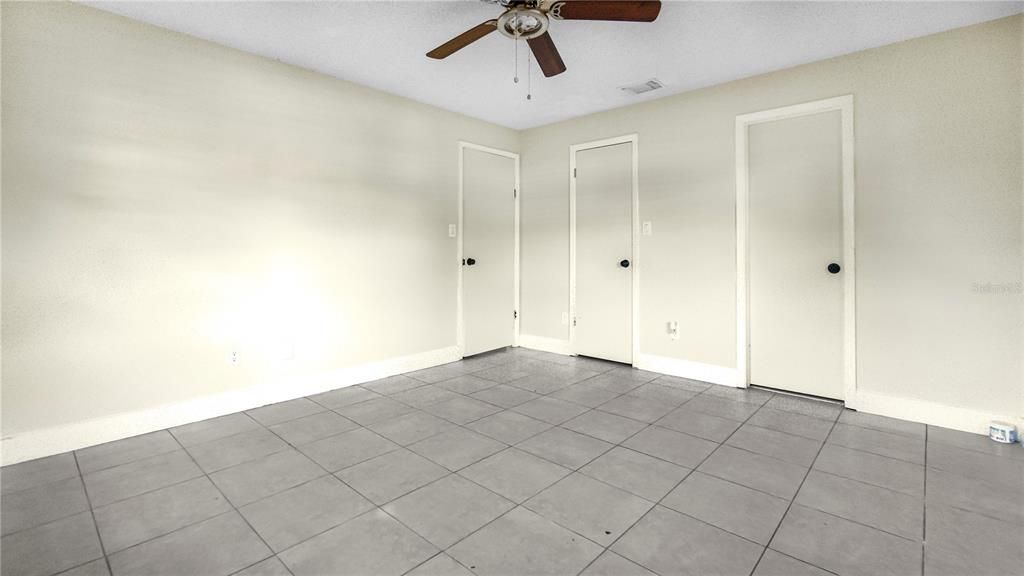 For Sale: $160,000 (2 beds, 2 baths, 864 Square Feet)
