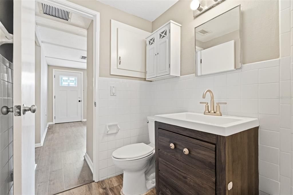 Activo con contrato: $235,000 (2 camas, 1 baños, 572 Pies cuadrados)