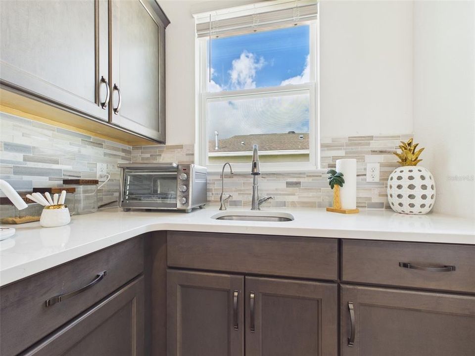 For Sale: $595,000 (4 beds, 4 baths, 3034 Square Feet)