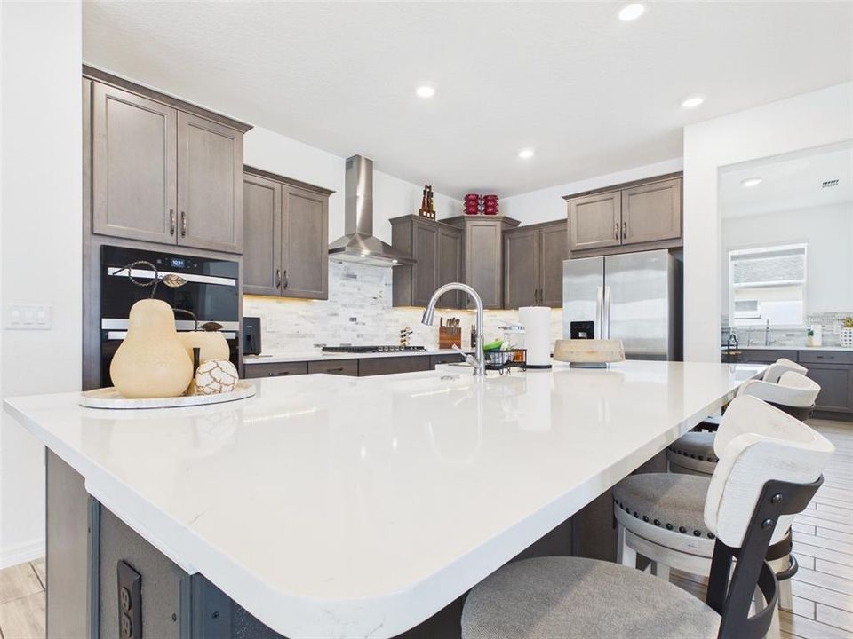 For Sale: $595,000 (4 beds, 4 baths, 3034 Square Feet)