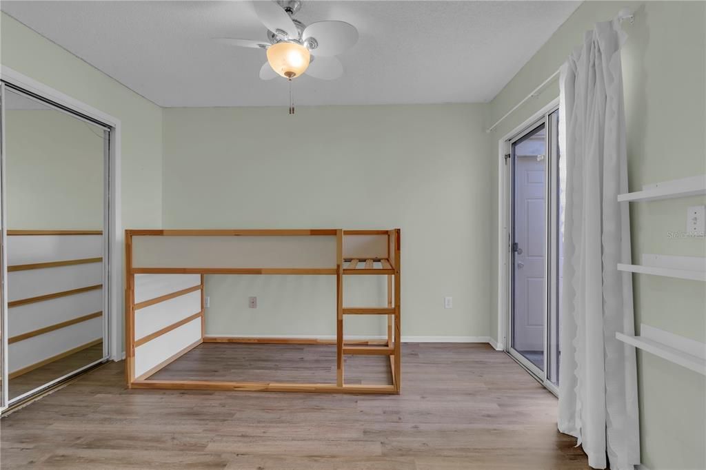 En Venta: $315,000 (3 camas, 2 baños, 1372 Pies cuadrados)