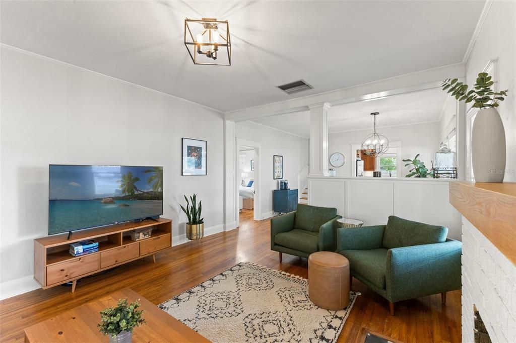 Active With Contract: $650,000 (4 beds, 2 baths, 2128 Square Feet)
