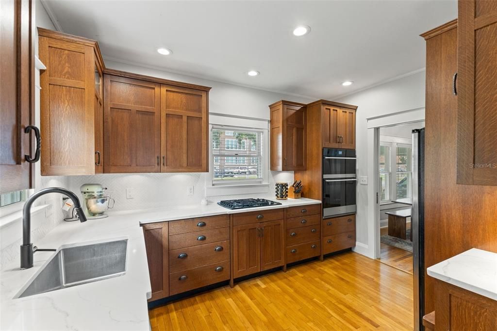 Active With Contract: $650,000 (4 beds, 2 baths, 2128 Square Feet)
