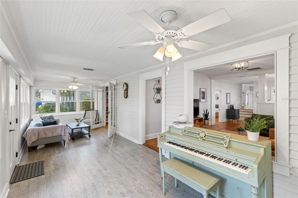 Active With Contract: $650,000 (4 beds, 2 baths, 2128 Square Feet)