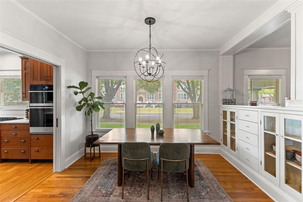 Active With Contract: $650,000 (4 beds, 2 baths, 2128 Square Feet)