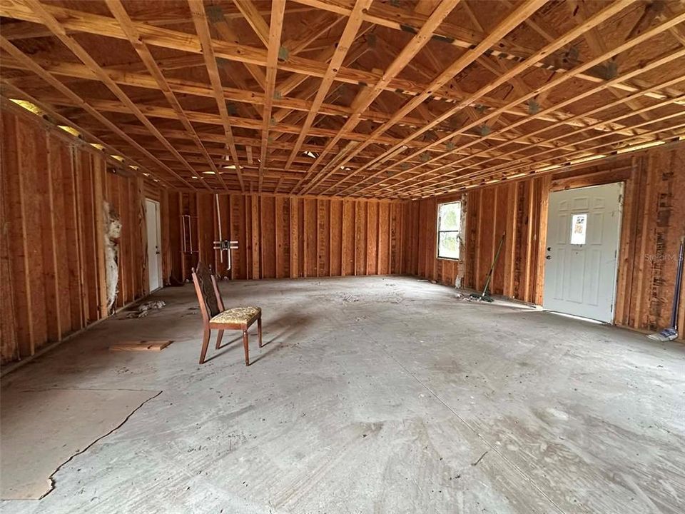 For Sale: $599,000 (3 beds, 2 baths, 1451 Square Feet)