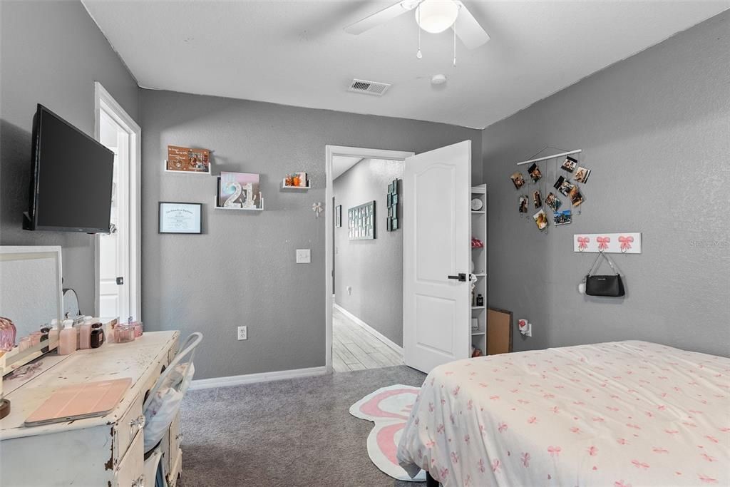 Active With Contract: $385,000 (4 beds, 3 baths, 2072 Square Feet)