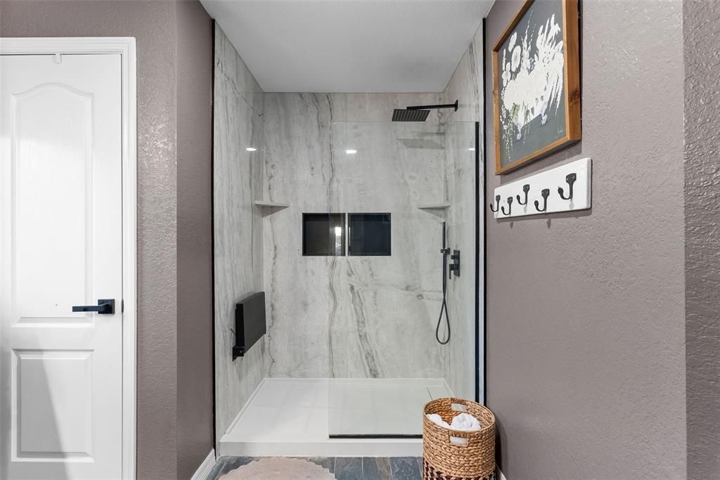 Active With Contract: $385,000 (4 beds, 3 baths, 2072 Square Feet)