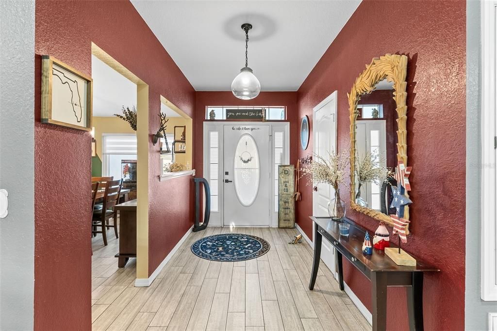 Active With Contract: $385,000 (4 beds, 3 baths, 2072 Square Feet)