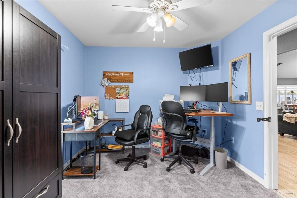 Active With Contract: $385,000 (4 beds, 3 baths, 2072 Square Feet)