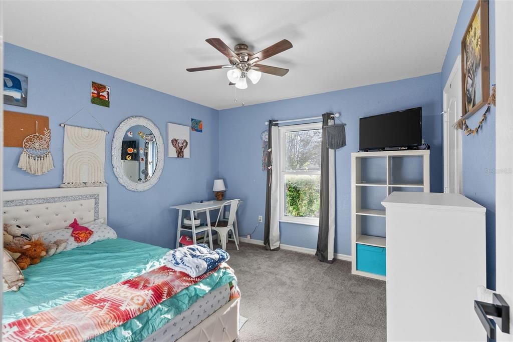 Active With Contract: $385,000 (4 beds, 3 baths, 2072 Square Feet)