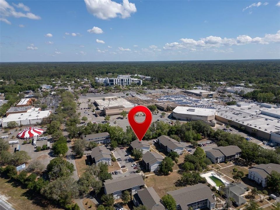 For Sale: $85,000 (1 beds, 1 baths, 702 Square Feet)