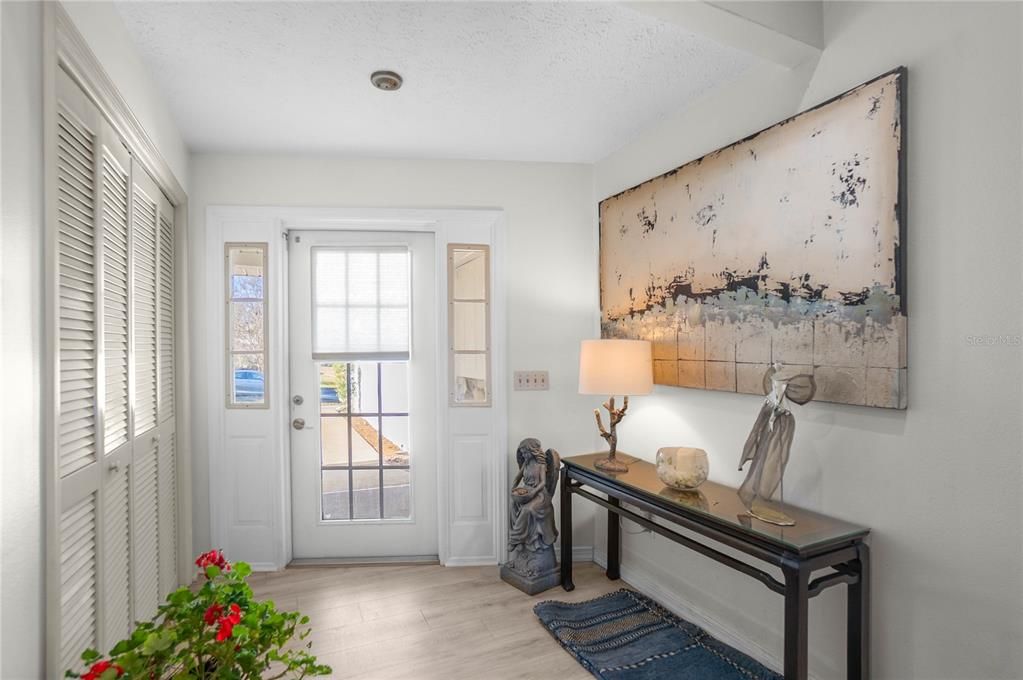 Active With Contract: $300,000 (3 beds, 2 baths, 1635 Square Feet)